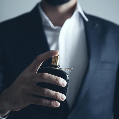 Men Should Wear Perfume Every Day & This is Why🧴